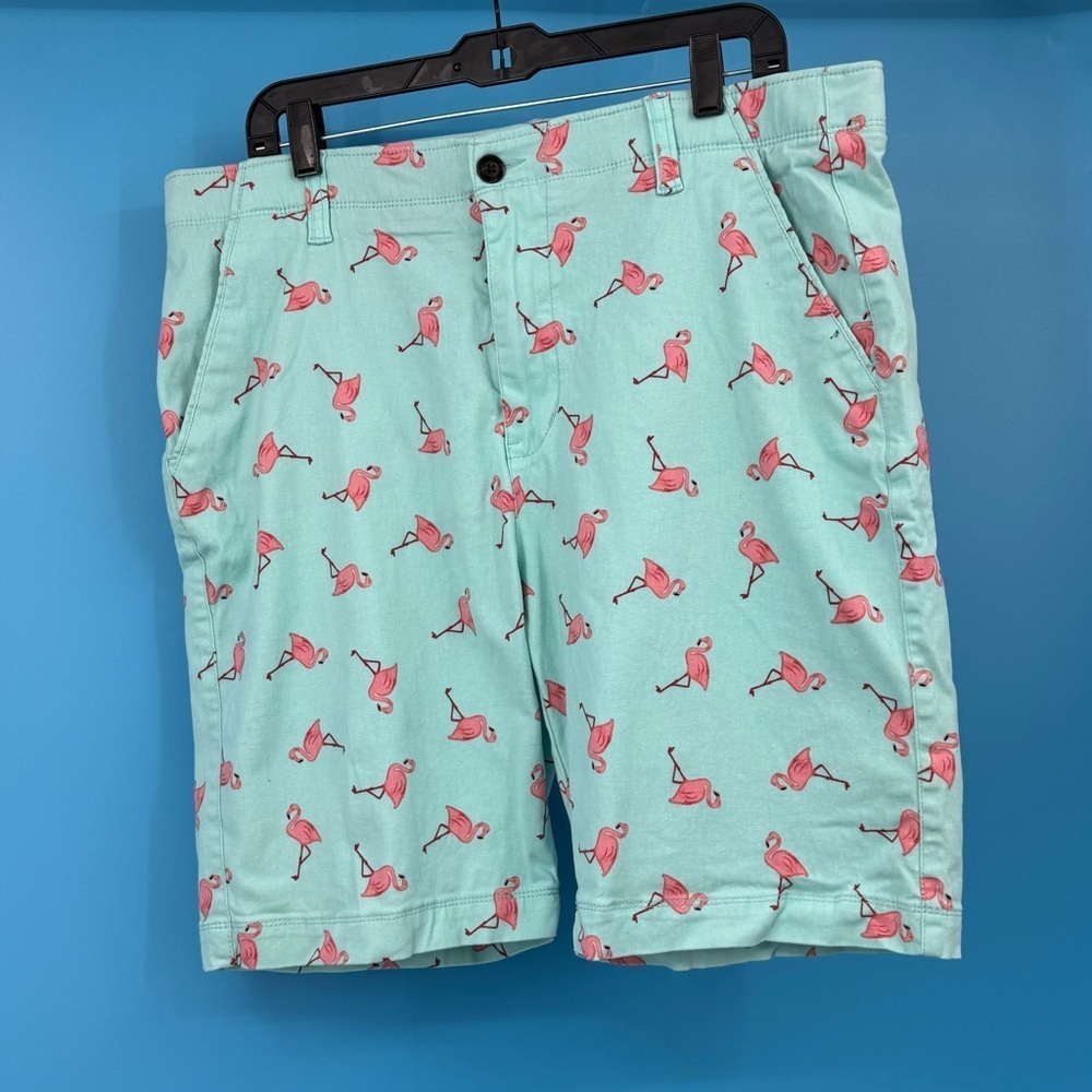 UGG Flex Pink Flamingos Men’s Bermuda Shorts Sz 36